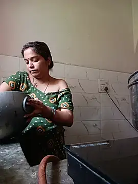 Trisha 71 online show from 06/14/26, 05:20