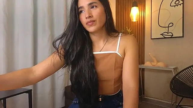 Lia Mar  online show from 10/15/25, 06:08