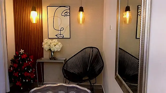 Lia Mar  online show from 12/01/25, 06:02