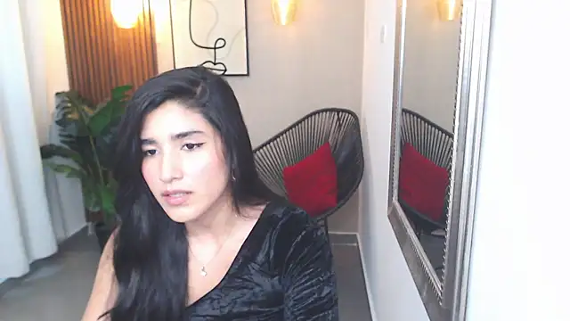 Lia Mar  online show from 04/24/26, 06:10