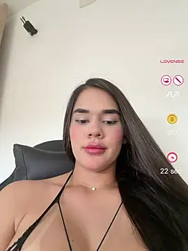 BellaLeclair online show from 05/10/26, 08:25