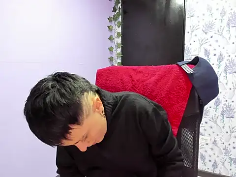  Hannah Hot online show from 11/06/25, 02:45