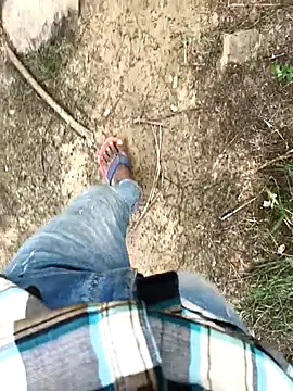 Snapshot of OmeningFurorji chatting on 10/18/25, 09:54 OmeningFurorji online show from 10/18/25, 09:54