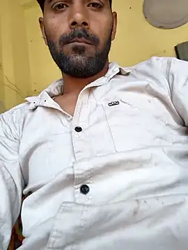 Snapshot of OmeningFurorji chatting on 03/30/26, 05:19 OmeningFurorji online show from 03/30/26, 05:19