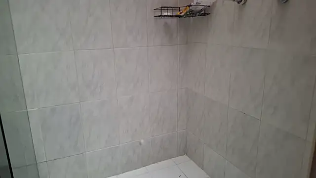 Snapshot of kayleesims_ chatting on 12/14/25, 07:40 kayleesims online show from 12/14/25, 07:40