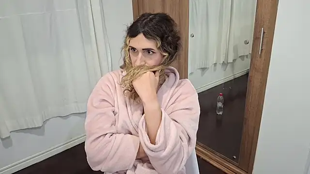 kayleesims  online show from 04/28/26, 02:38