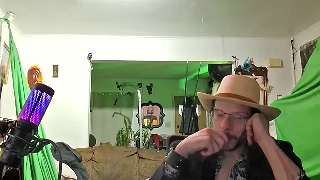 MasterDaddyCool online show from 10/30/25, 09:26