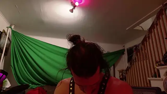 MasterDaddyCool online show from 12/14/25, 09:30