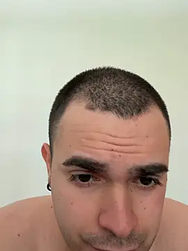 Snapshot of joseemontilla chatting on 05/13/26, 04:04 joseemontilla online show from 05/13/26, 04:04