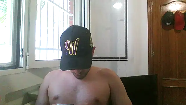 Snapshot of joseemontilla chatting on 06/27/26, 06:57 joseemontilla online show from 06/27/26, 06:57