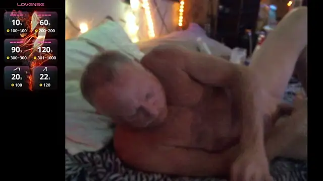Pussyeat2please online show from 06/24/26, 08:35