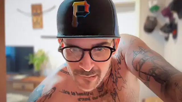 brrasssssillll online show from 06/24/26, 04:50