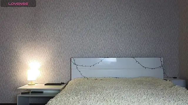 Snapshot of Nastiixx chatting on 10/13/25, 04:07 Nastiixx online show from 10/13/25, 04:07