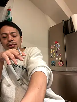 muut1215 online show from 11/18/25, 06:12