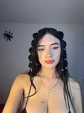 Snapshot of mandy222_ chatting on 03/10/26, 06:18 mandy222 online show from 03/10/26, 06:18