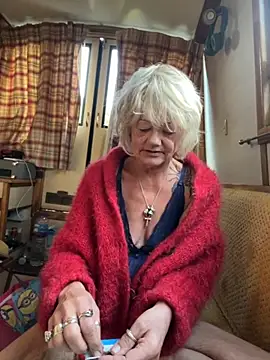 ladyboatlady online show from 09/30/25, 06:40