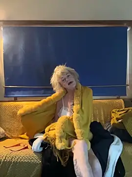 ladyboatlady online show from 10/31/25, 07:31