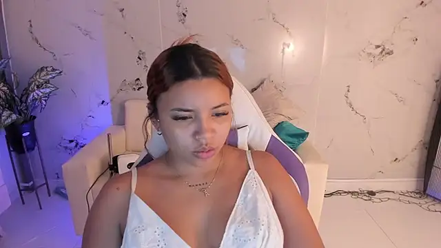 scarlett enjoy1 online show from 09/11/25, 12:27