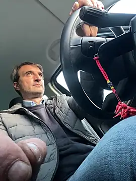 sasatimido online show from 11/11/25, 06:02