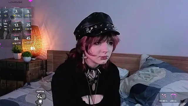 Snapshot of TaiteBeat chatting on 10/03/25, 06:05 TaiteBeat online show from 10/03/25, 06:05