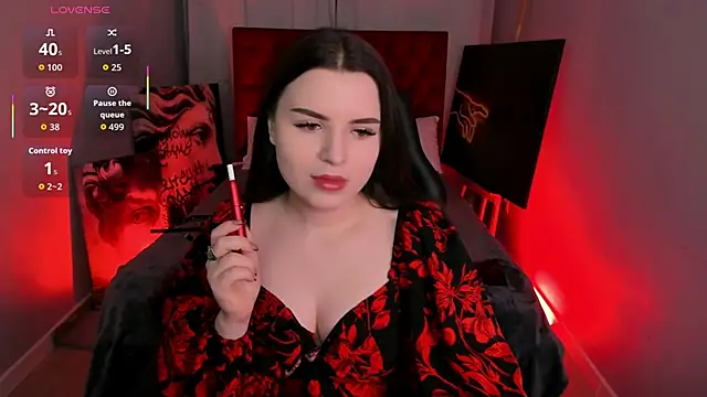 AliceLiador online show from 10/07/25, 09:23