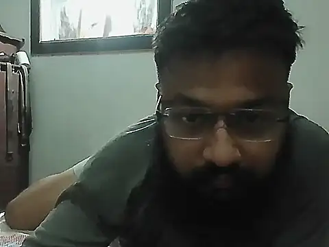 Snapshot of Dollseye chatting on 11/28/25, 04:20 Dollseye online show from 11/28/25, 04:20