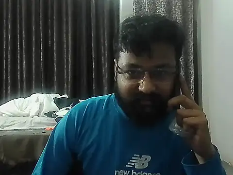 Snapshot of Dollseye chatting on 02/17/26, 01:51 Dollseye online show from 02/17/26, 01:51