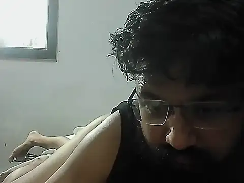 Snapshot of Dollseye chatting on 03/04/26, 03:29 Dollseye online show from 03/04/26, 03:29