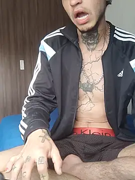 Tattoboy19cm online show from 11/26/25, 05:47