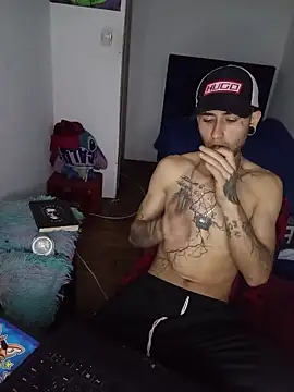 Snapshot of Tattoboy19cm chatting on 03/10/26, 05:56 Tattoboy19cm online show from 03/10/26, 05:56