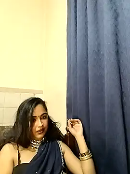 cute indianxo online show from 04/26/26, 09:34