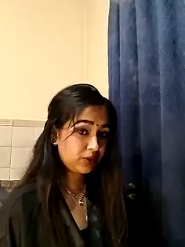 cute indianxo online show from 05/03/26, 08:04