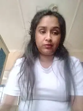 cute indianxo online show from 06/09/26, 02:17