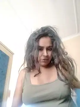 cute indianxo online show from 06/19/26, 10:08