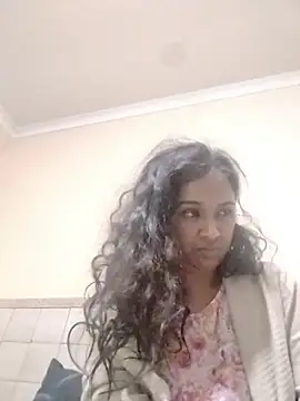 cute indianxo online show from 06/24/26, 04:00