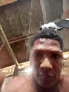 Snapshot of Davir2001 chatting on 03/06/26, 08:27 Davir2001 online show from 03/06/26, 08:27