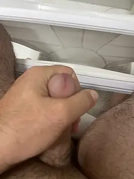 Heros2000 online show from 10/30/25, 04:25