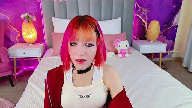 Snapshot of Ketrin_Jones chatting on 09/22/25, 05:20 Ketrin Jones online show from 09/22/25, 05:20