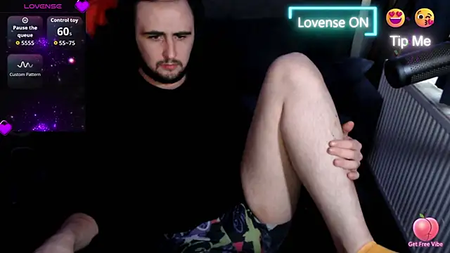 cjhouse96 online show from 10/27/25, 12:42