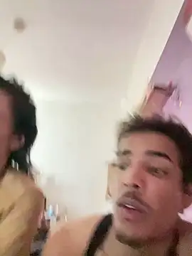 Snapshot of luluycoco chatting on 09/13/25, 01:11 luluycoco online show from 09/13/25, 01:11