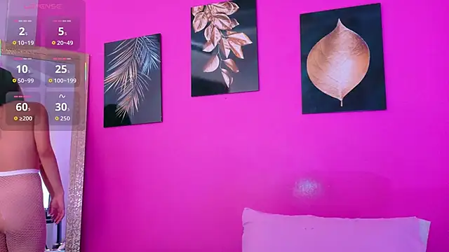 cutepetitee online show from 09/30/25, 08:03