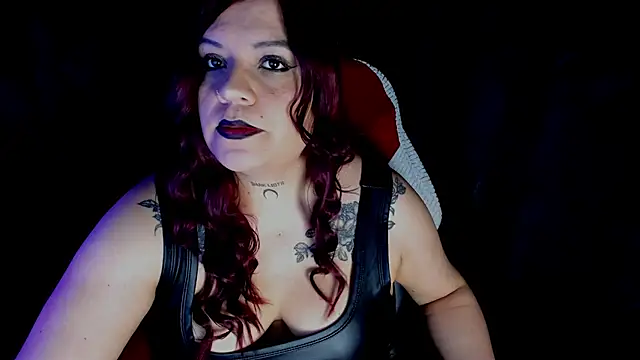 Moon Dark520 online show from 10/30/25, 04:47