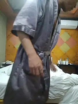 Snapshot of zzangzoa chatting on 11/26/25, 07:04 zzangzoa online show from 11/26/25, 07:04