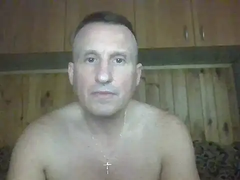 Snapshot of Maksymilian1 chatting on 11/10/25, 05:12 Maksymilian1 online show from 11/10/25, 05:12