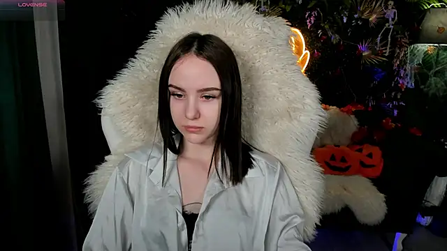 MarySparkle online show from 10/20/25, 04:46