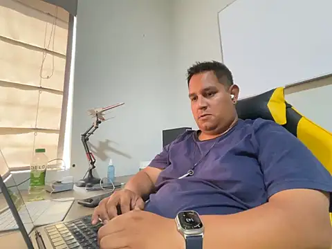 Gordito319 online show from 04/19/26, 06:43