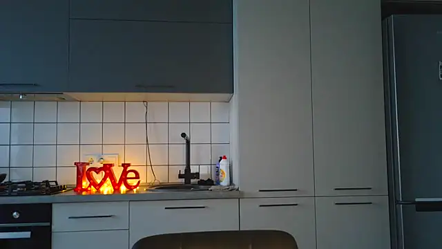 EvaMelnik online show from 09/25/25, 02:32