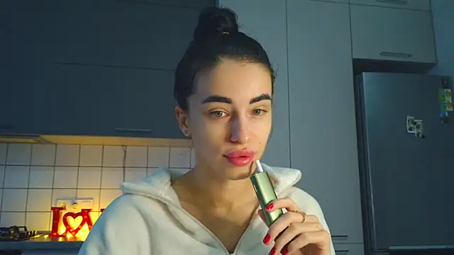 EvaMelnik online show from 10/11/25, 02:59