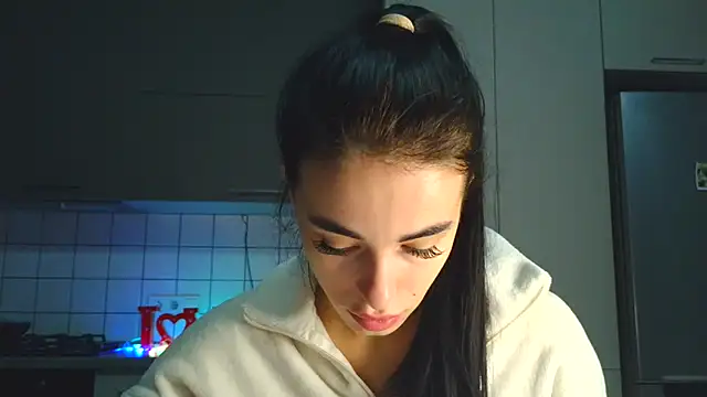 EvaMelnik online show from 10/16/25, 05:14