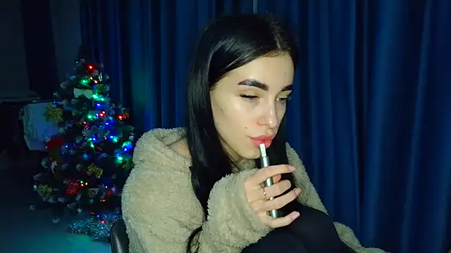 EvaMelnik online show from 12/17/25, 05:19